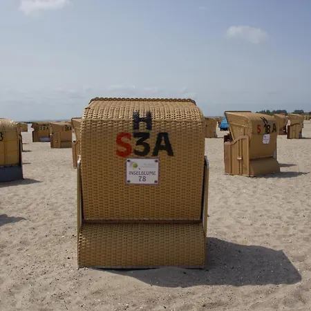 Inselblume 78 - Mit Strandkorb In Burgtiefe Prázdninový dům